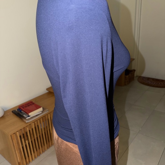 Elegant Navy Long Sleeve Top by SKIMS (small) - Picture 5 of 7